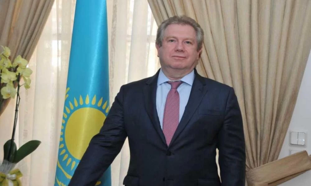 Συνάντηση Υφυπουργού Εξωτερικών Κ. Βλάση με τον Πρέσβη του Καζακστάν στην Ελλάδα